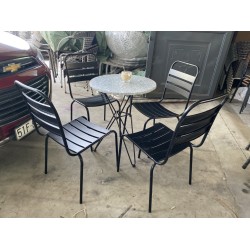 Bàn ăn hiện đại Bàn ăn hiện đại