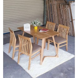 Bàn ăn hiện đại Bàn ăn hiện đại