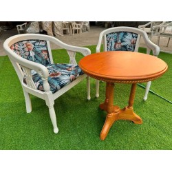 Bàn ăn hiện đại