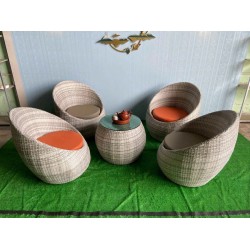 Bàn ăn hiện đại Bàn ăn hiện đại