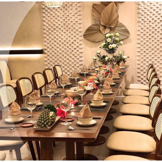 Bàn ăn nhập khẩu