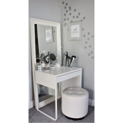 Bàn trang điểm Bàn trang điểm