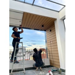 Nhựa ốp tường ngoài trời